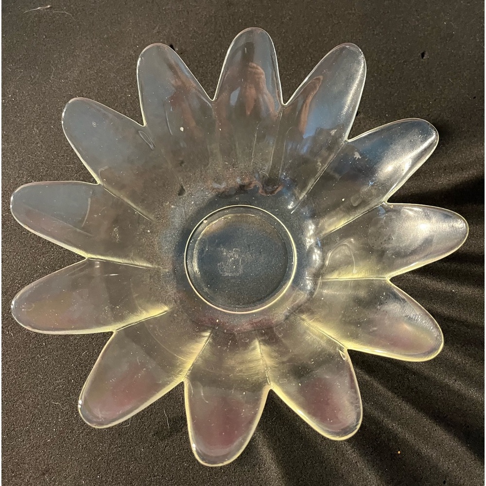Vintage cottage core daisy bowl